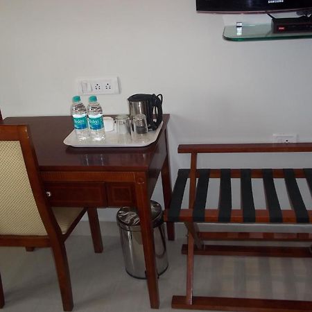 Akshay Inn Chennai Extérieur photo
